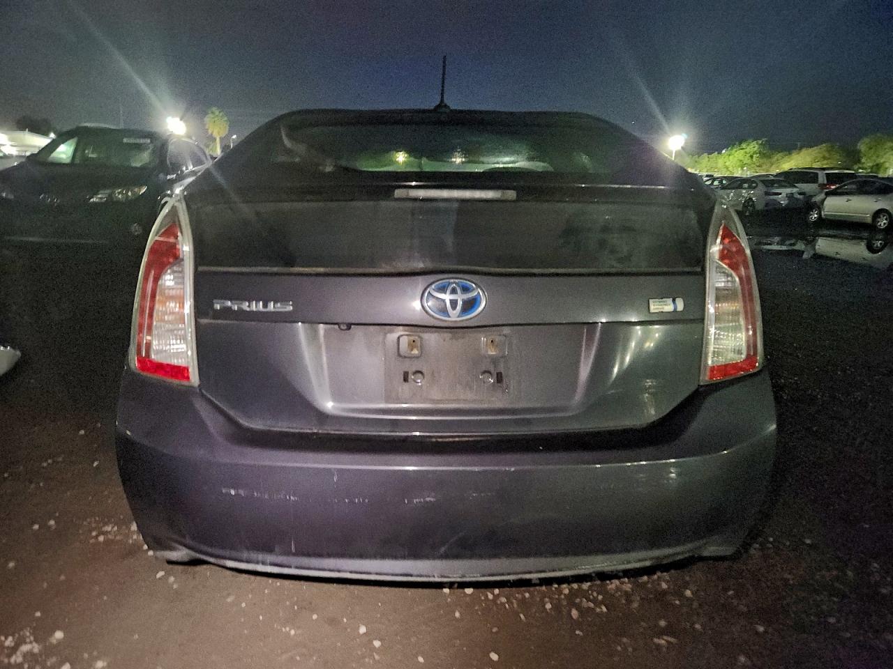 2012 TOYOTA PRIUS photo 6