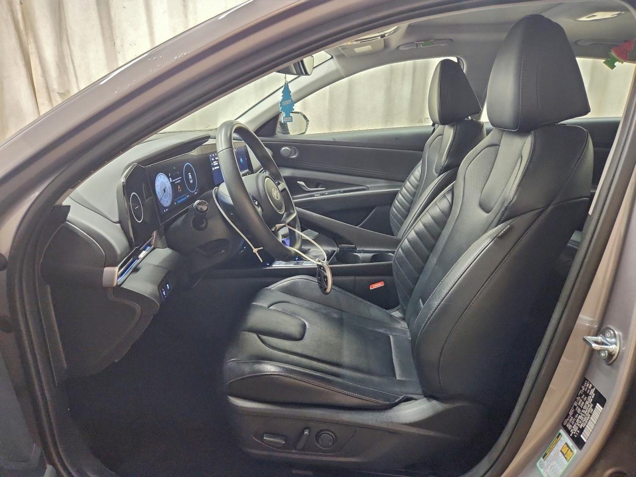 2025 HYUNDAI ELANTRA LIMITED photo 7