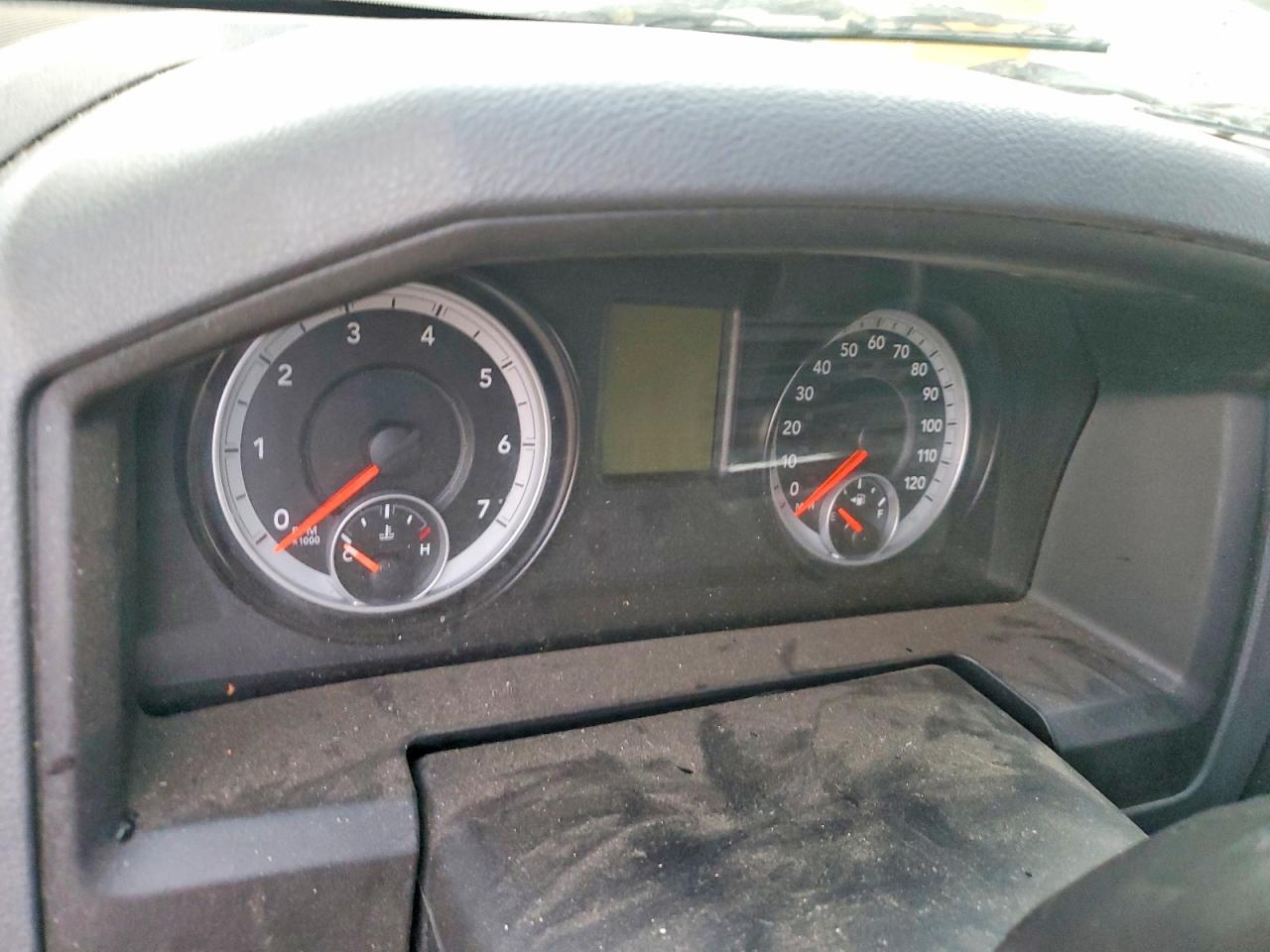 2014 RAM 1500 SLT photo 17