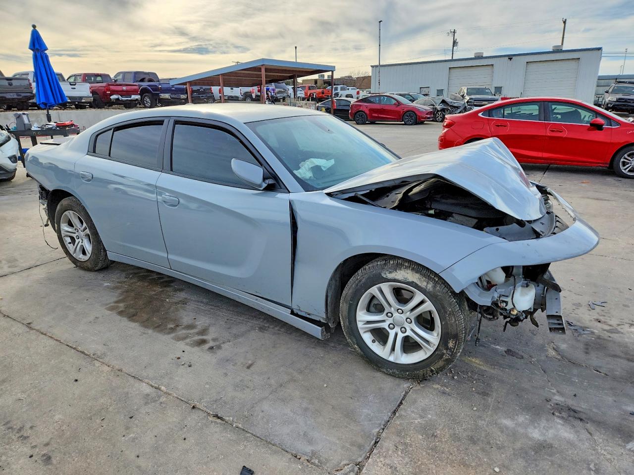 2020 DODGE CHARGER SXT photo 4