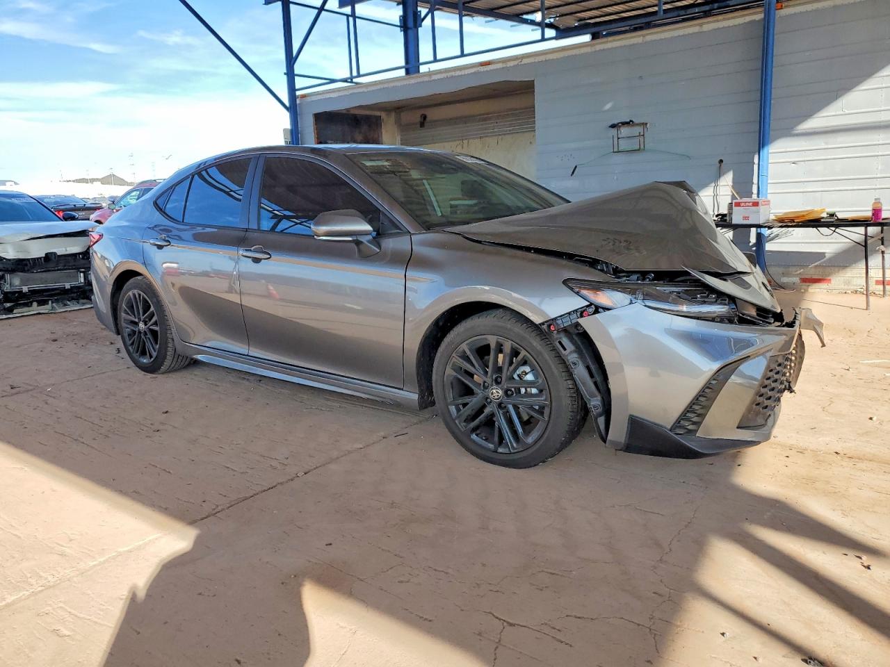 2025 TOYOTA CAMRY XSE photo 4