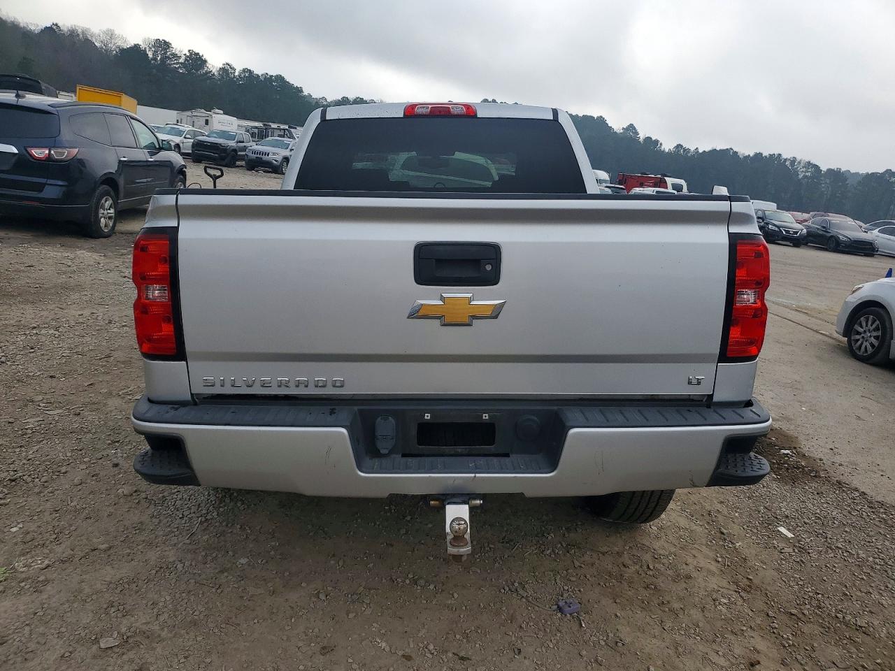 2017 CHEVROLET SILVERADO K1500 LT photo 6