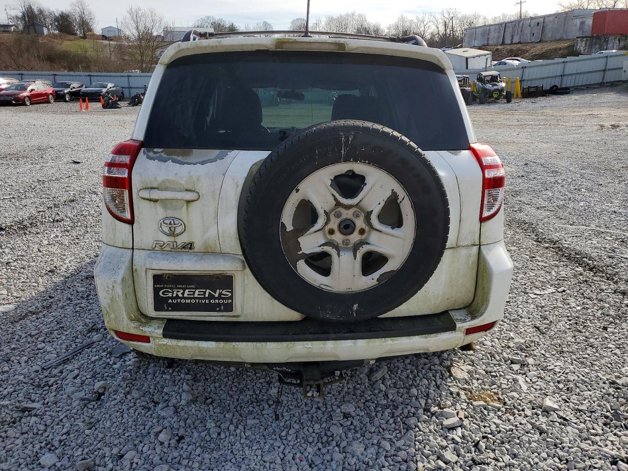 2011 TOYOTA RAV4 BASE photo 6