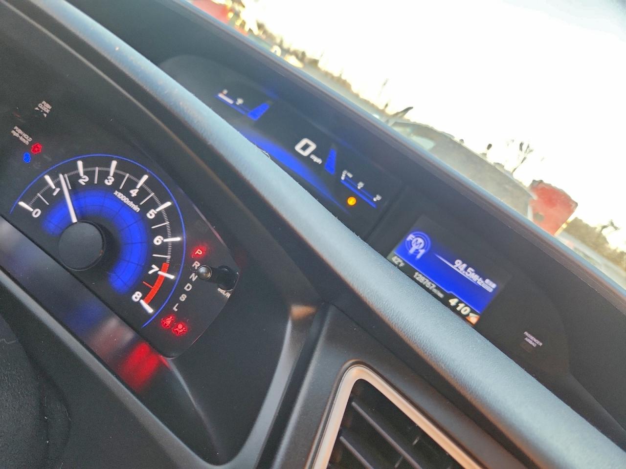 2015 HONDA CIVIC LX photo 9