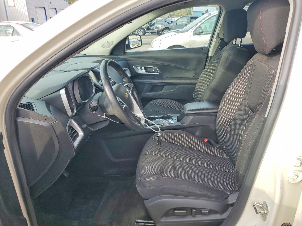 2013 CHEVROLET EQUINOX LT photo 7