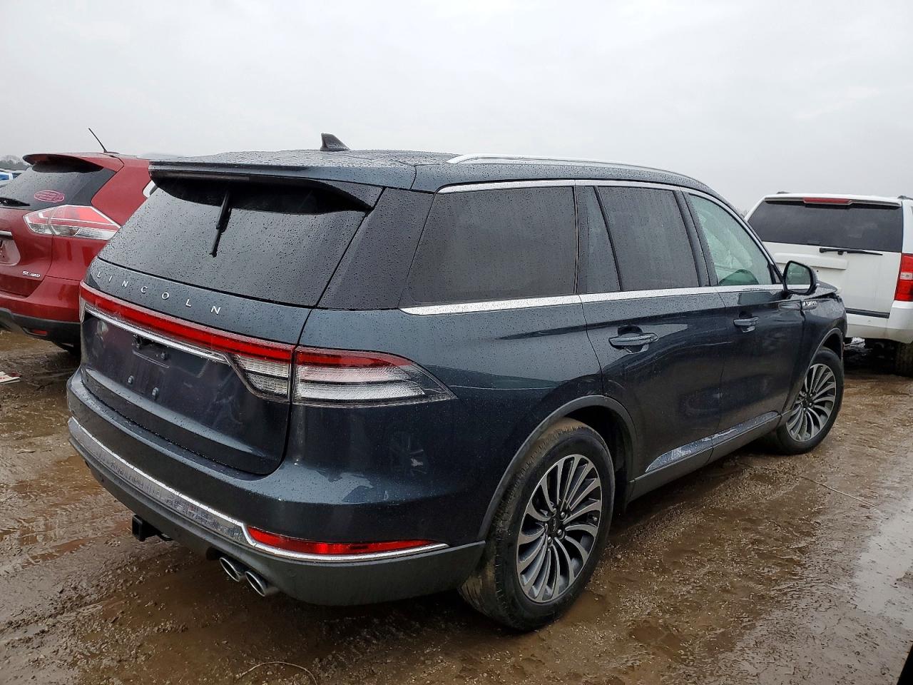 2021 LINCOLN AVIATOR RESERVE photo 3