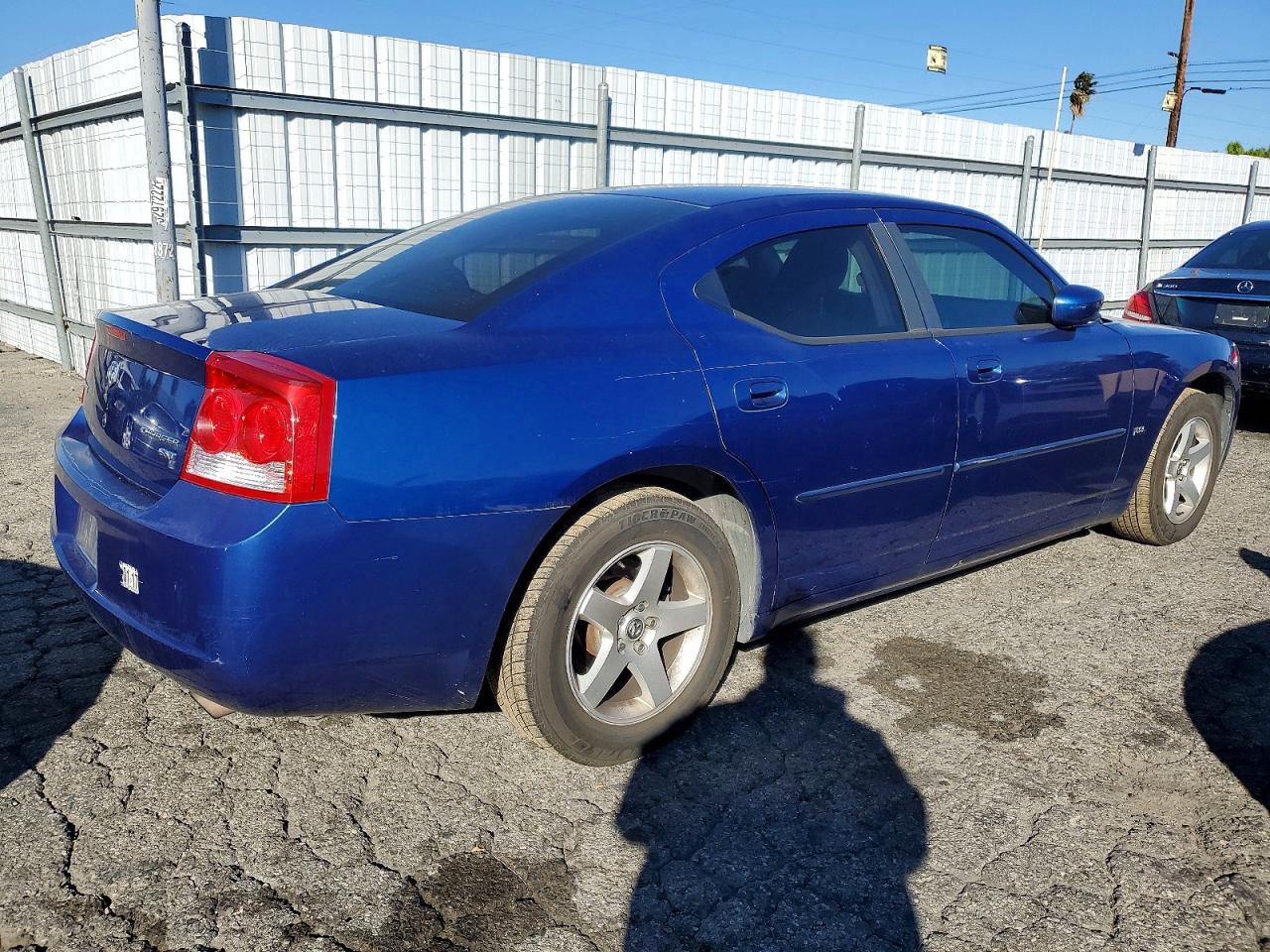 2010 DODGE CHARGER SXT photo 3