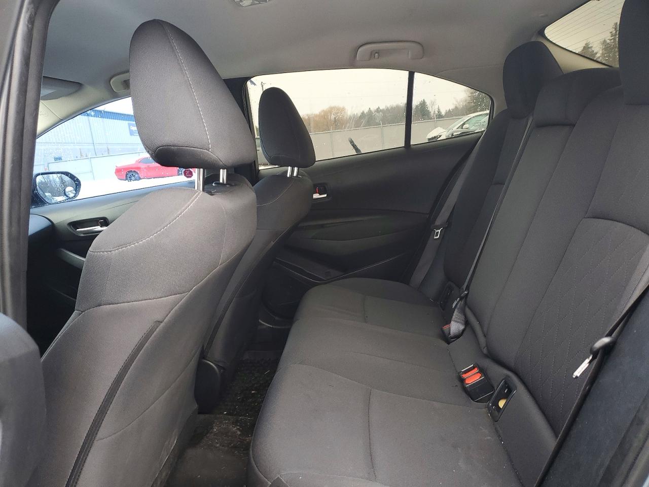 2020 TOYOTA COROLLA LE photo 10