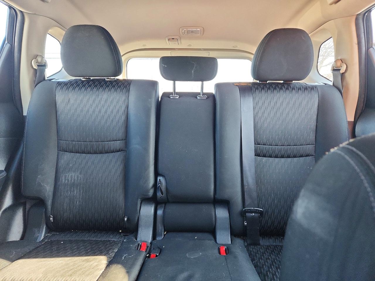 2019 NISSAN ROGUE S photo 10