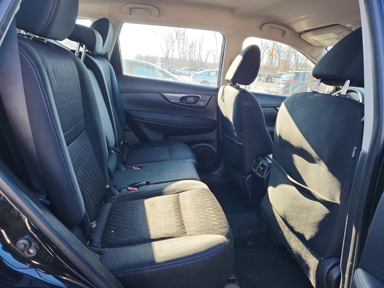 2019 NISSAN ROGUE S photo 11