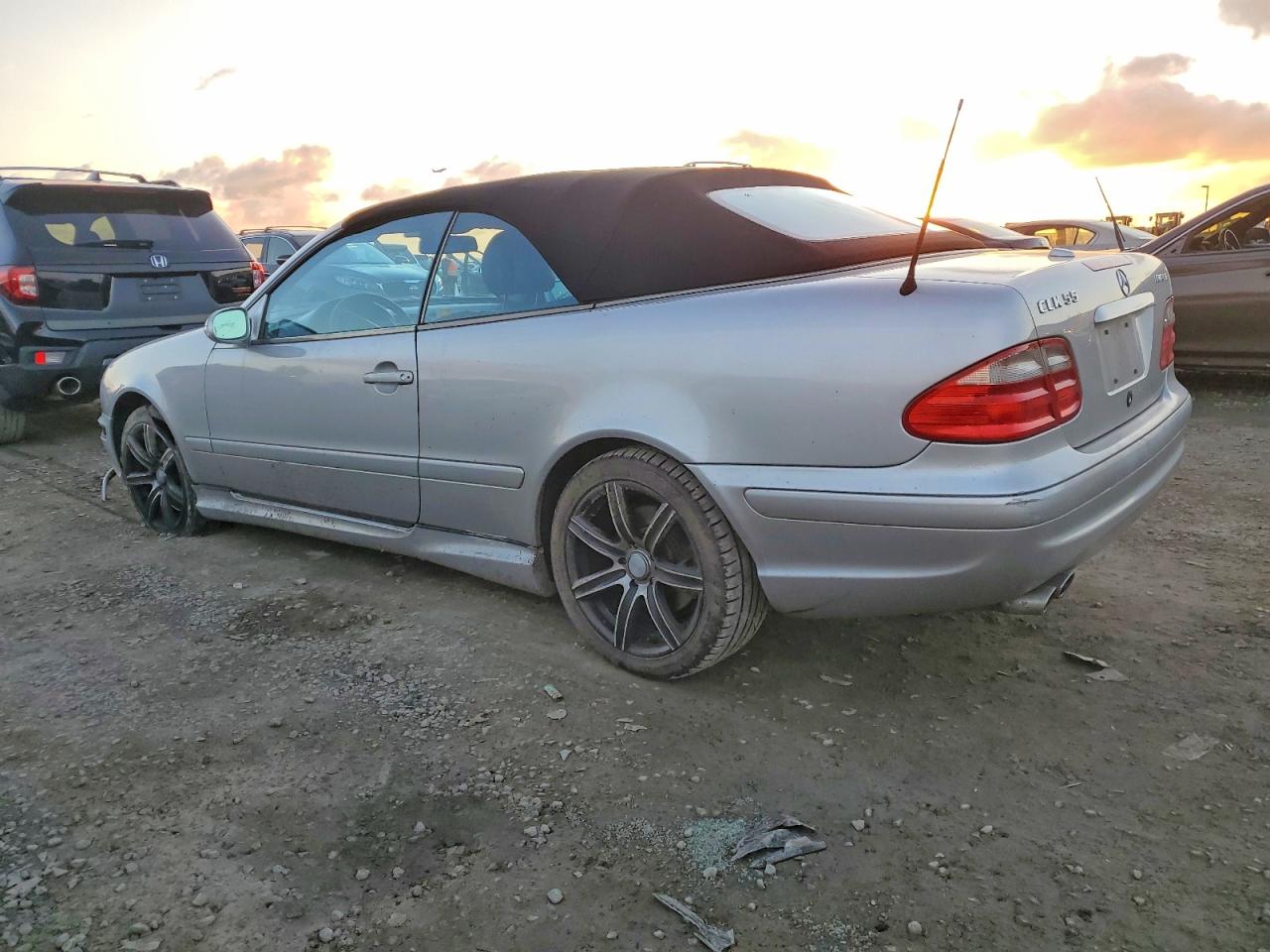 2002 MERCEDES-BENZ CLK 55 AMG photo 2
