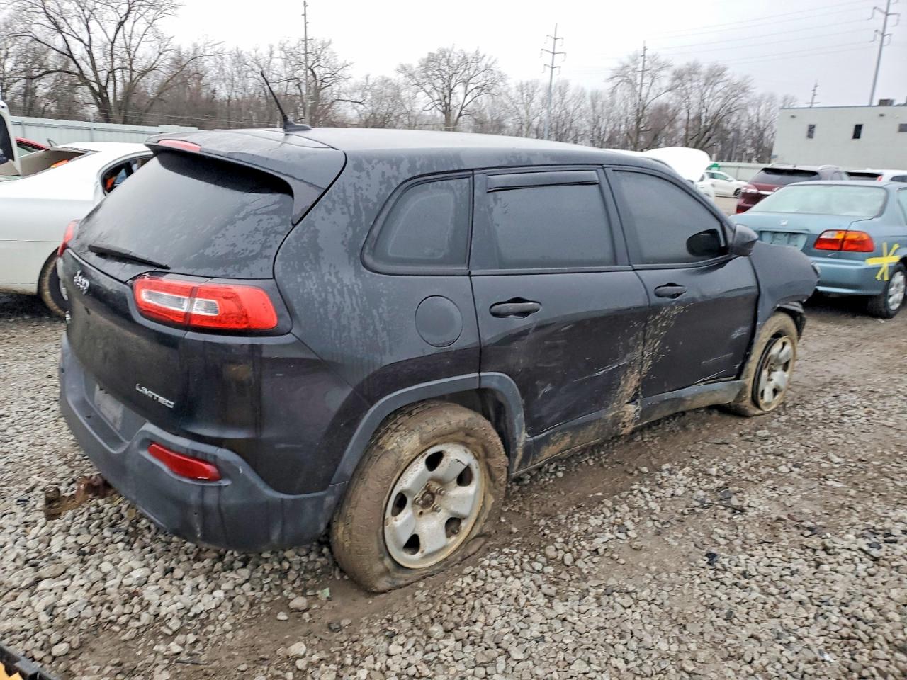 2014 JEEP CHEROKEE SPORT photo 3