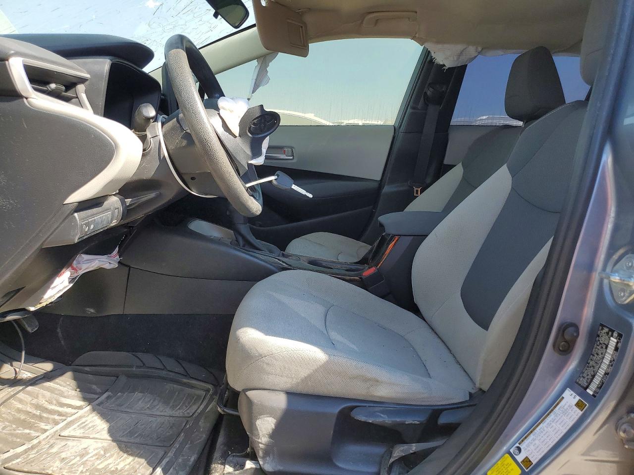 2021 TOYOTA COROLLA L photo 7