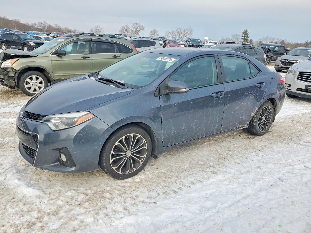 2015 TOYOTA COROLLA