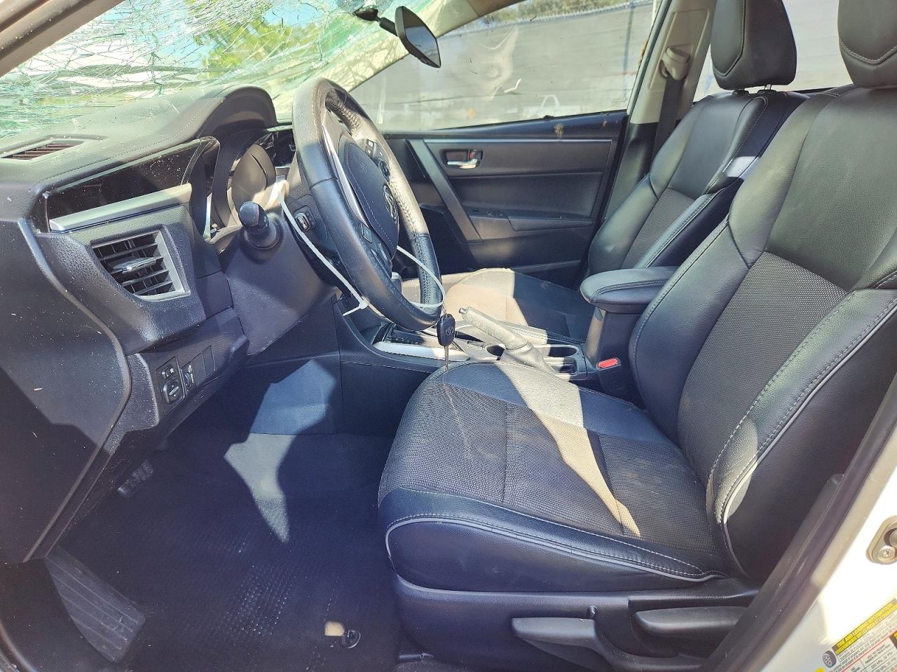 2016 TOYOTA COROLLA L photo 7