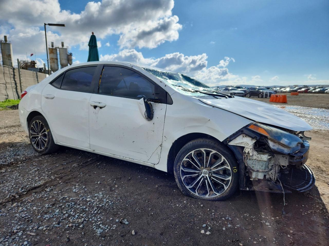 2016 TOYOTA COROLLA L photo 4