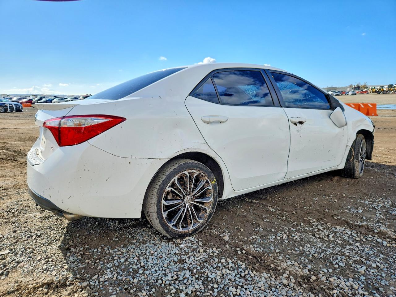 2016 TOYOTA COROLLA L photo 3