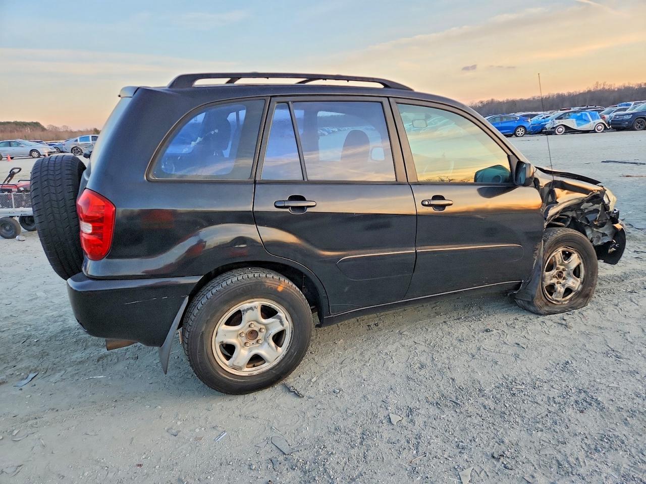 2005 TOYOTA RAV4 photo 3