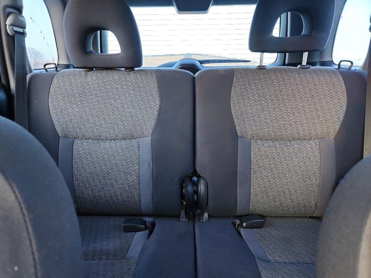 2005 TOYOTA RAV4 photo 10