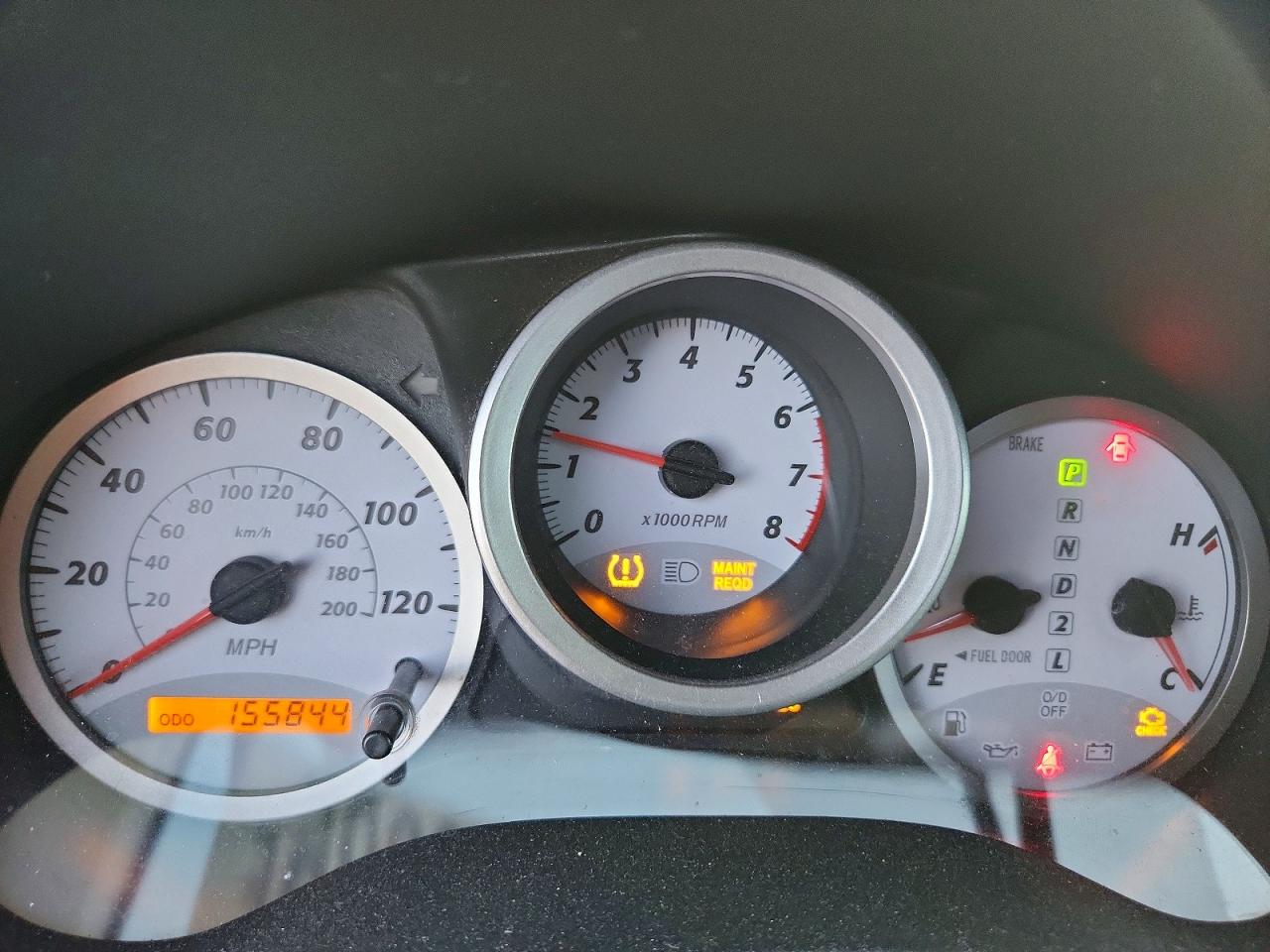 2005 TOYOTA RAV4 photo 9