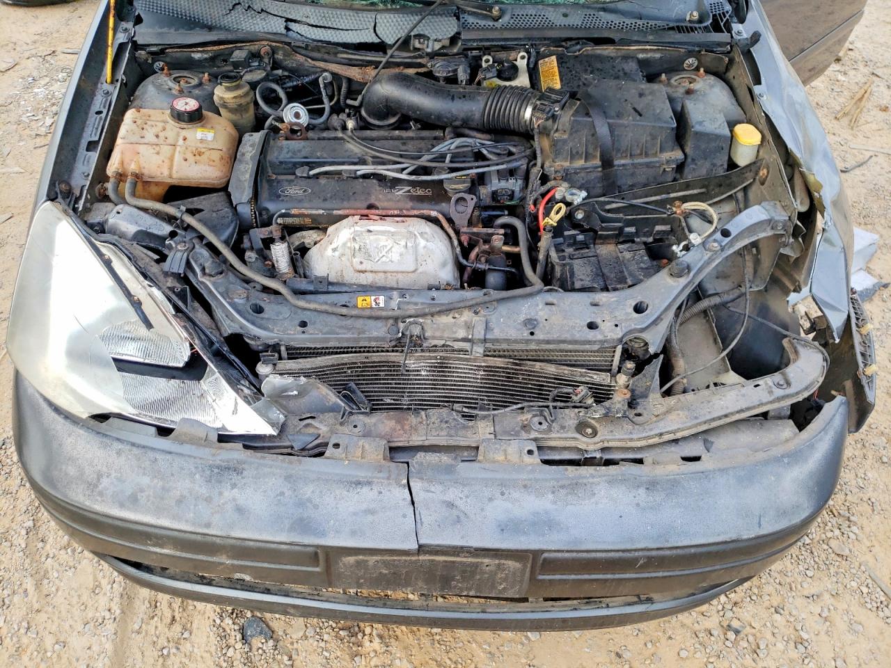 2002 FORD FOCUS SE photo 12