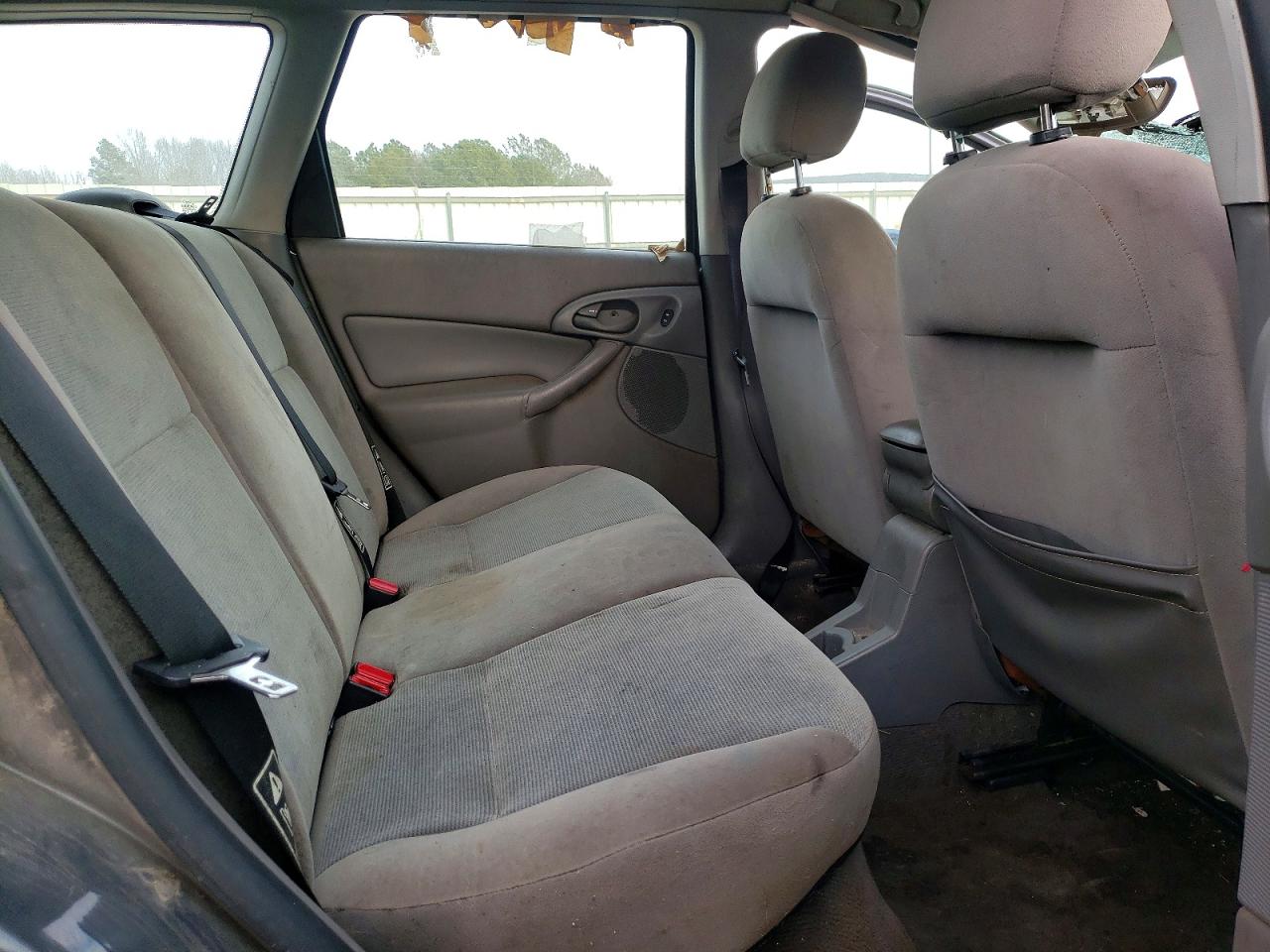 2002 FORD FOCUS SE photo 11