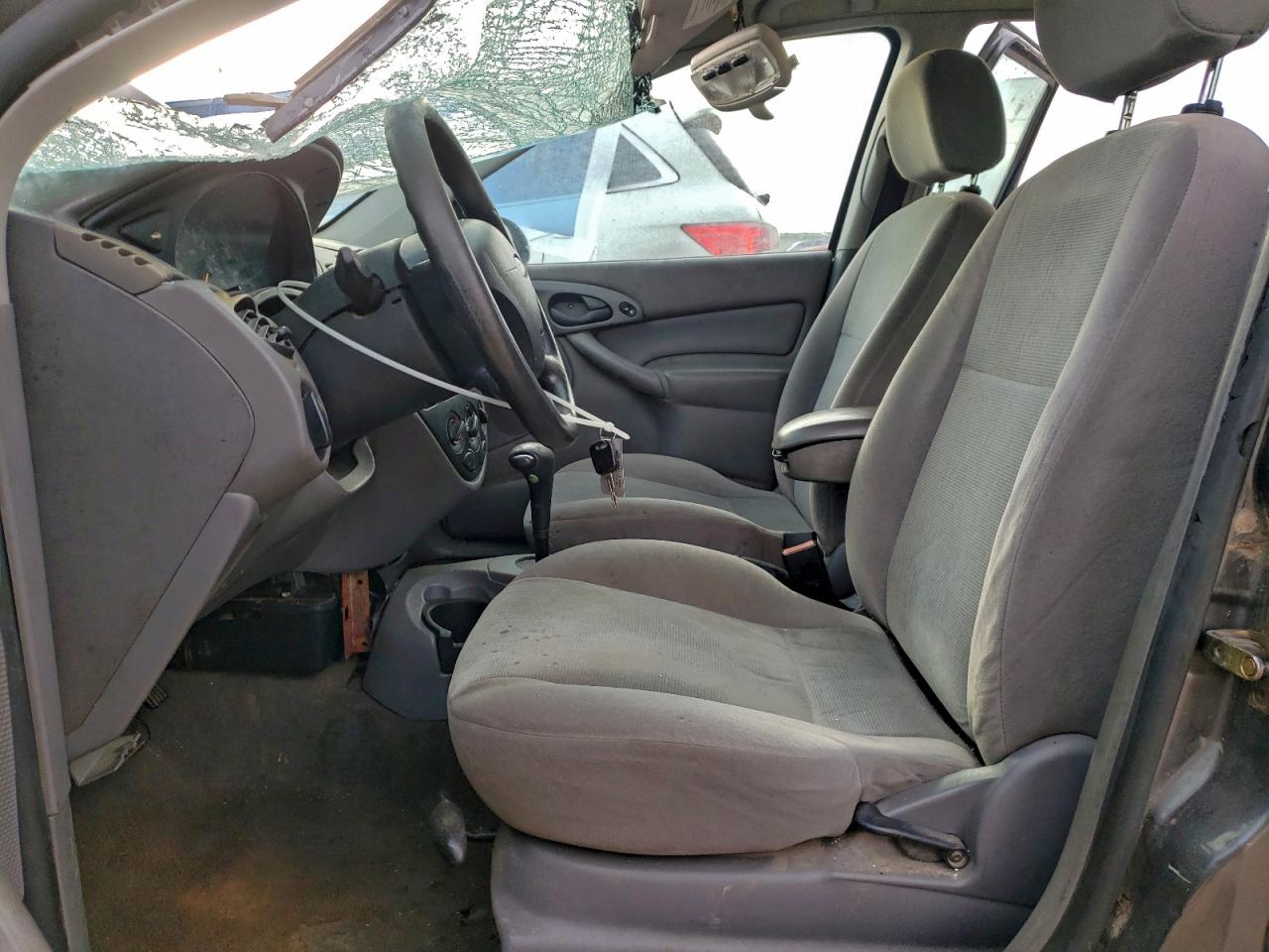 2002 FORD FOCUS SE photo 7