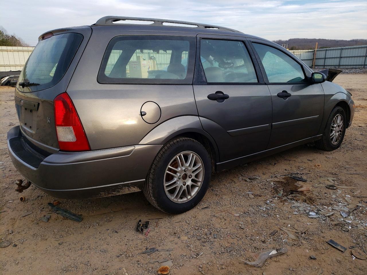2002 FORD FOCUS SE photo 3