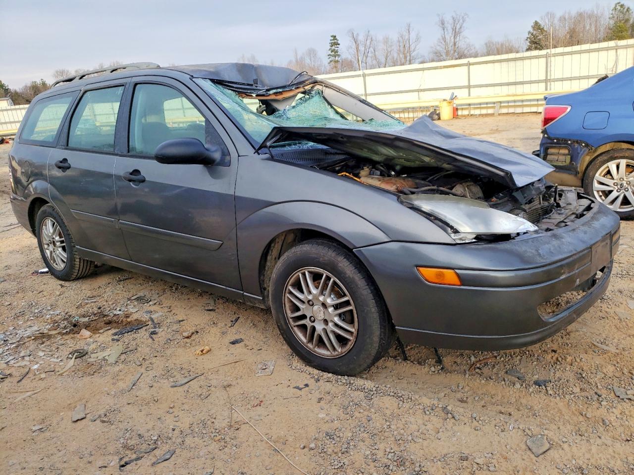 2002 FORD FOCUS SE photo 4