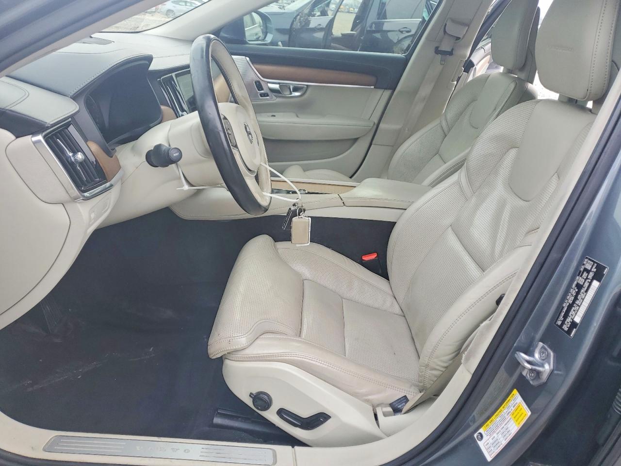 2017 VOLVO S90 T6 INSCRIPTION photo 7