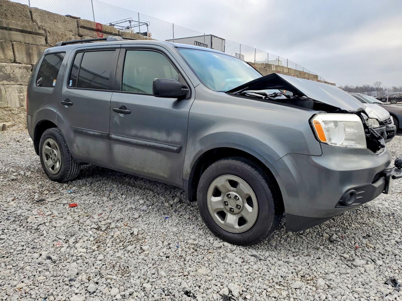 2013 HONDA PILOT LX photo 10