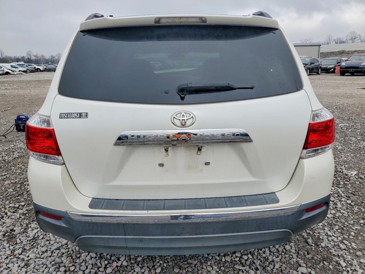 2013 TOYOTA HIGHLANDER LIMITED photo 6