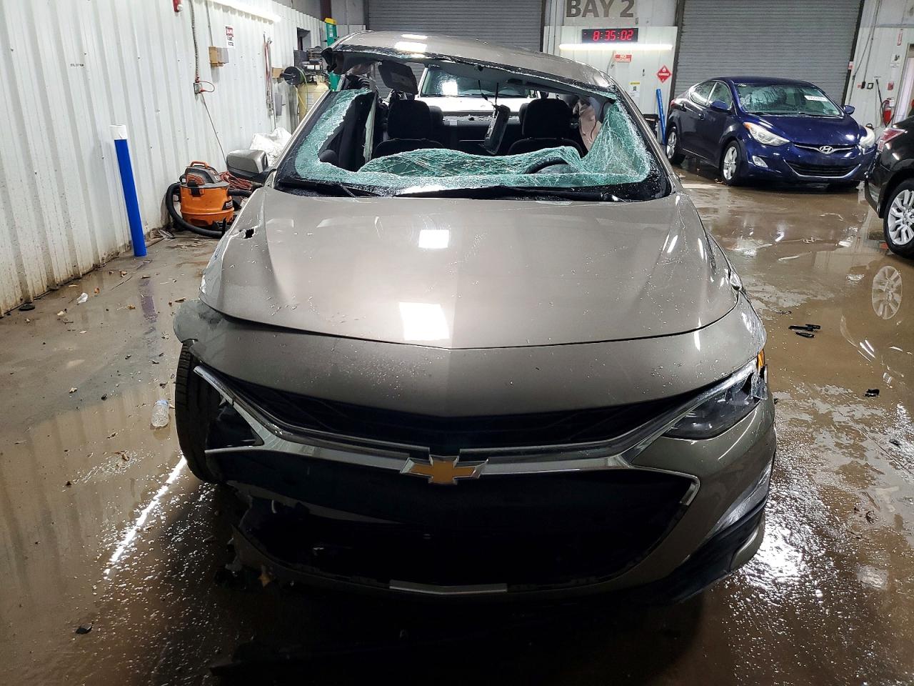 2020 CHEVROLET MALIBU LT photo 5