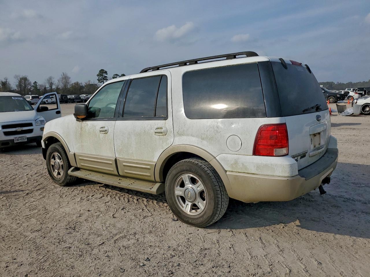 2006 FORD EXPEDITION EDDIE BAUER photo 2