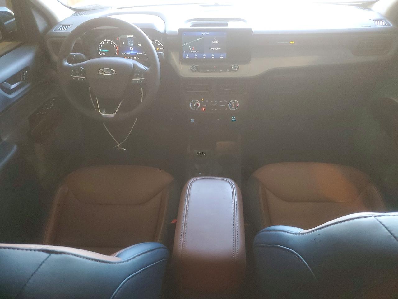 2024 FORD MAVERICK LARIAT photo 8