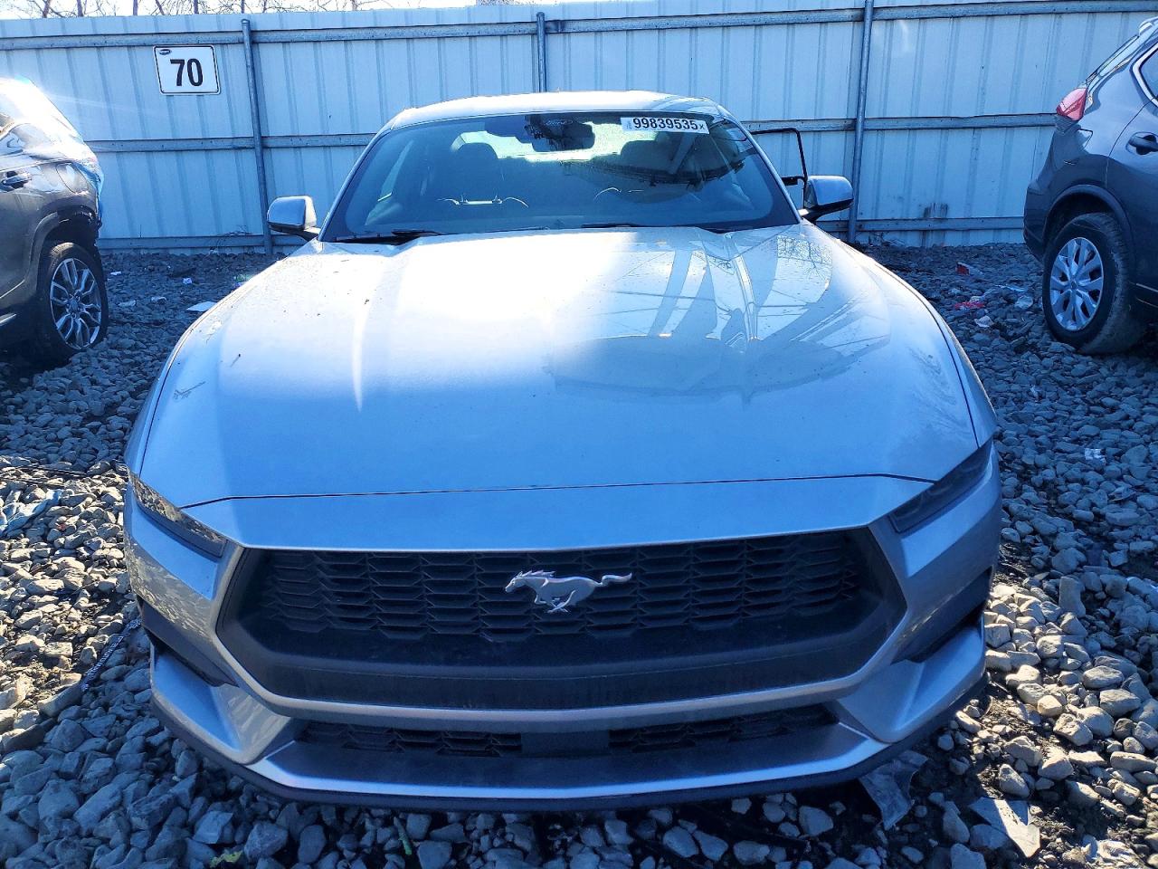 2025 FORD MUSTANG photo 5