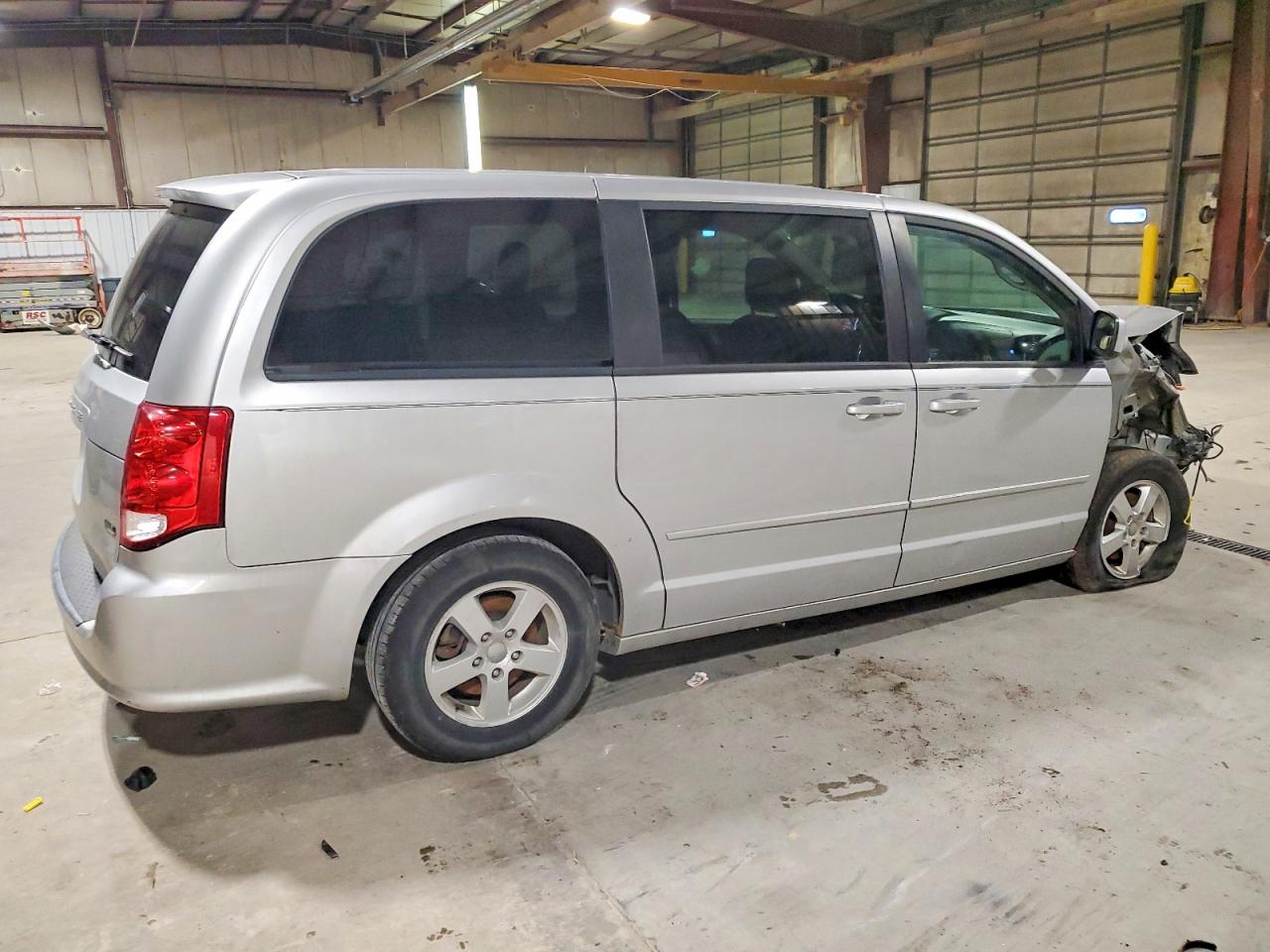 2012 DODGE GRAND CARAVAN SXT photo 6