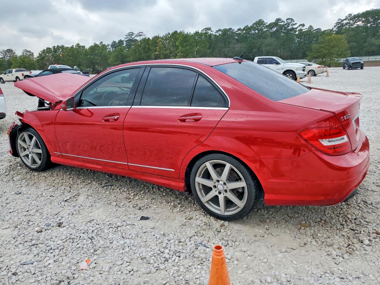 2014 MERCEDES-BENZ C 250 photo 3