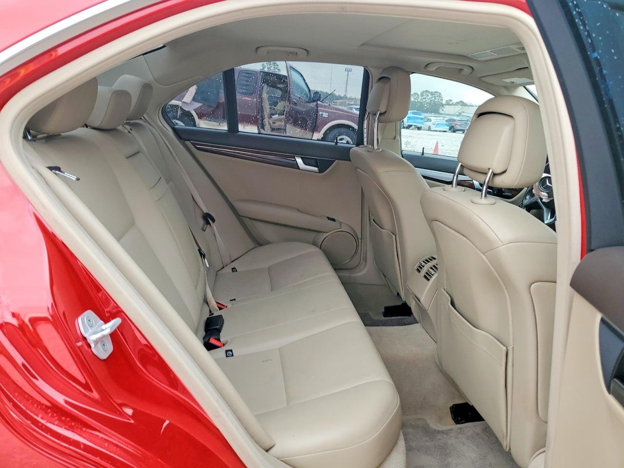 2014 MERCEDES-BENZ C 250 photo 19