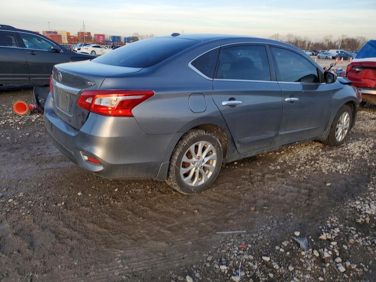 2017 NISSAN SENTRA S photo 3