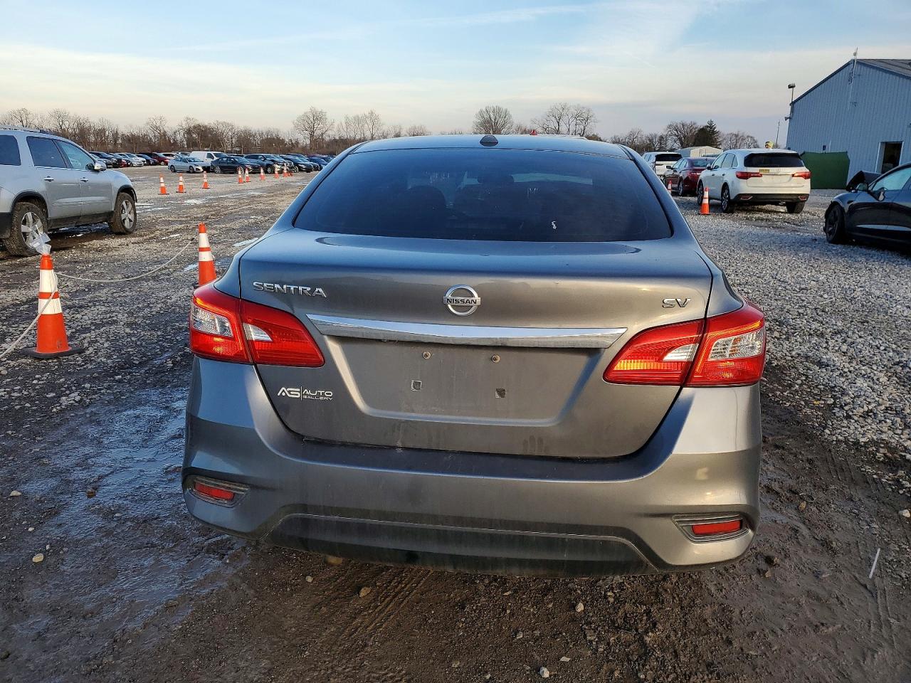 2017 NISSAN SENTRA S photo 6