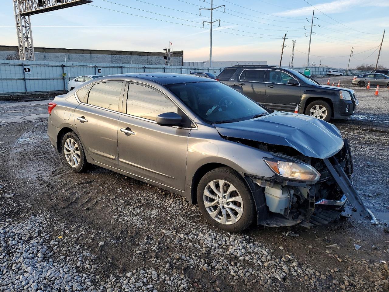2017 NISSAN SENTRA S photo 4