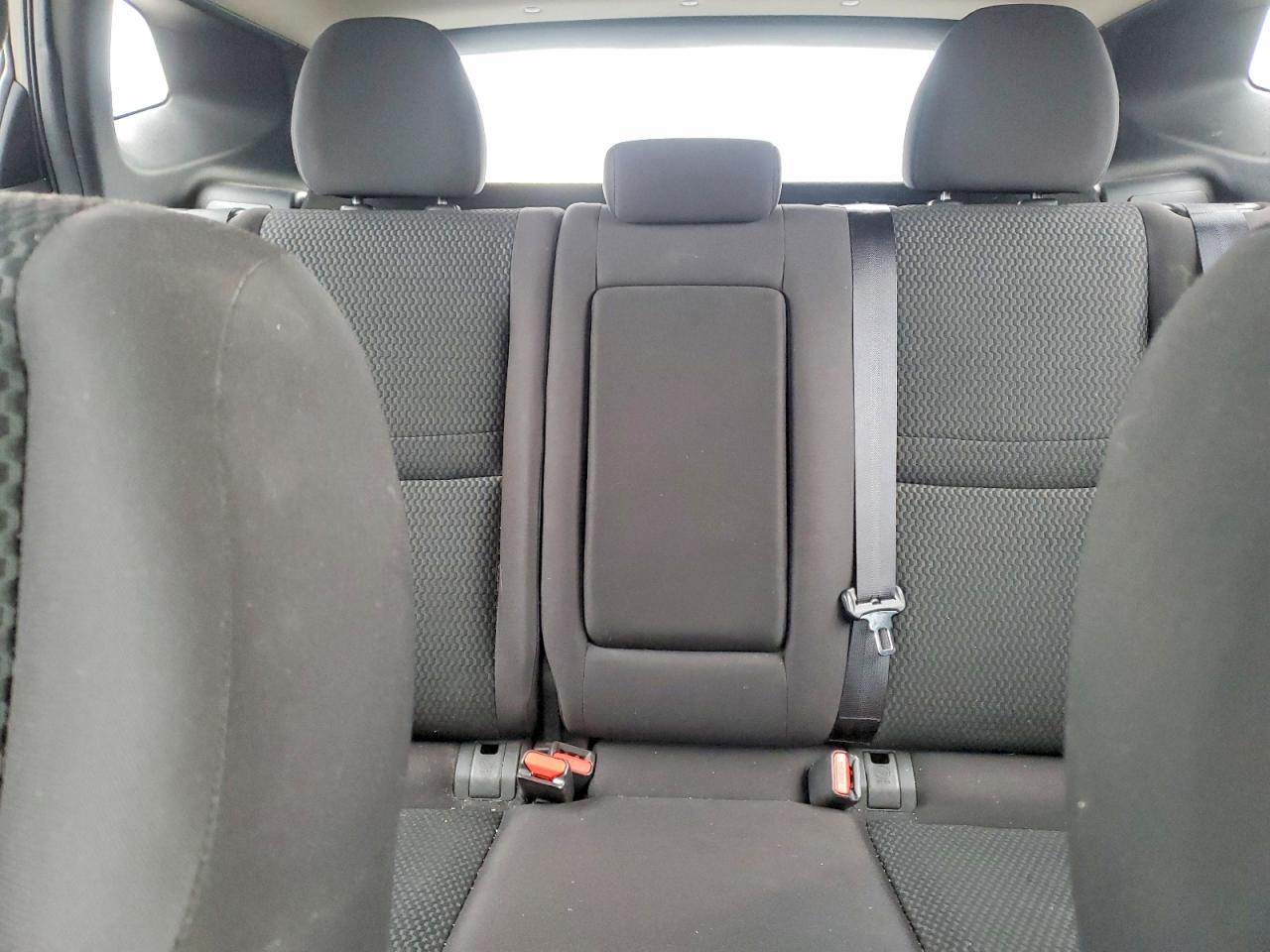 2018 NISSAN ROGUE SPORT S photo 10