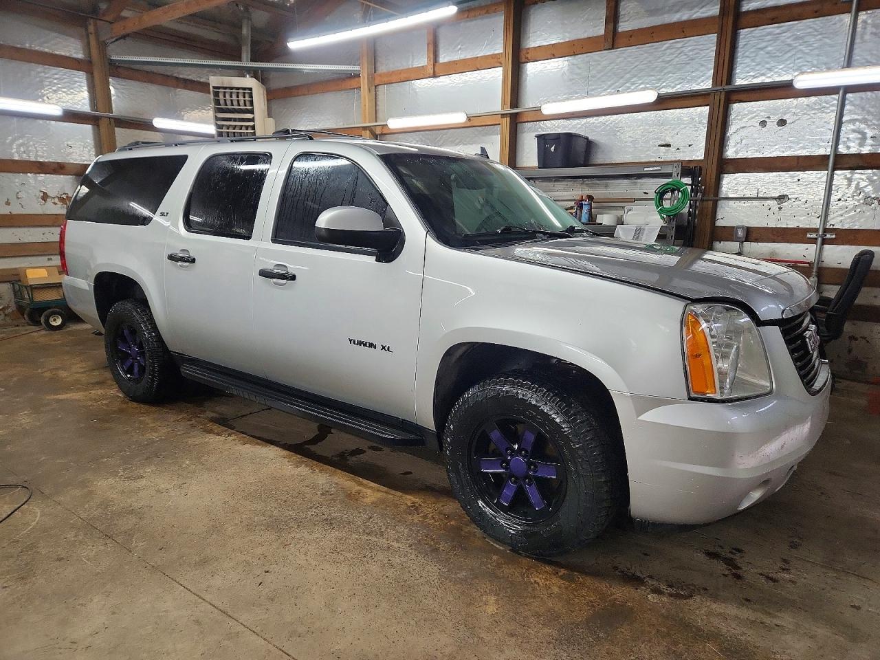 2014 GMC YUKON XL K1500 SLT photo 4