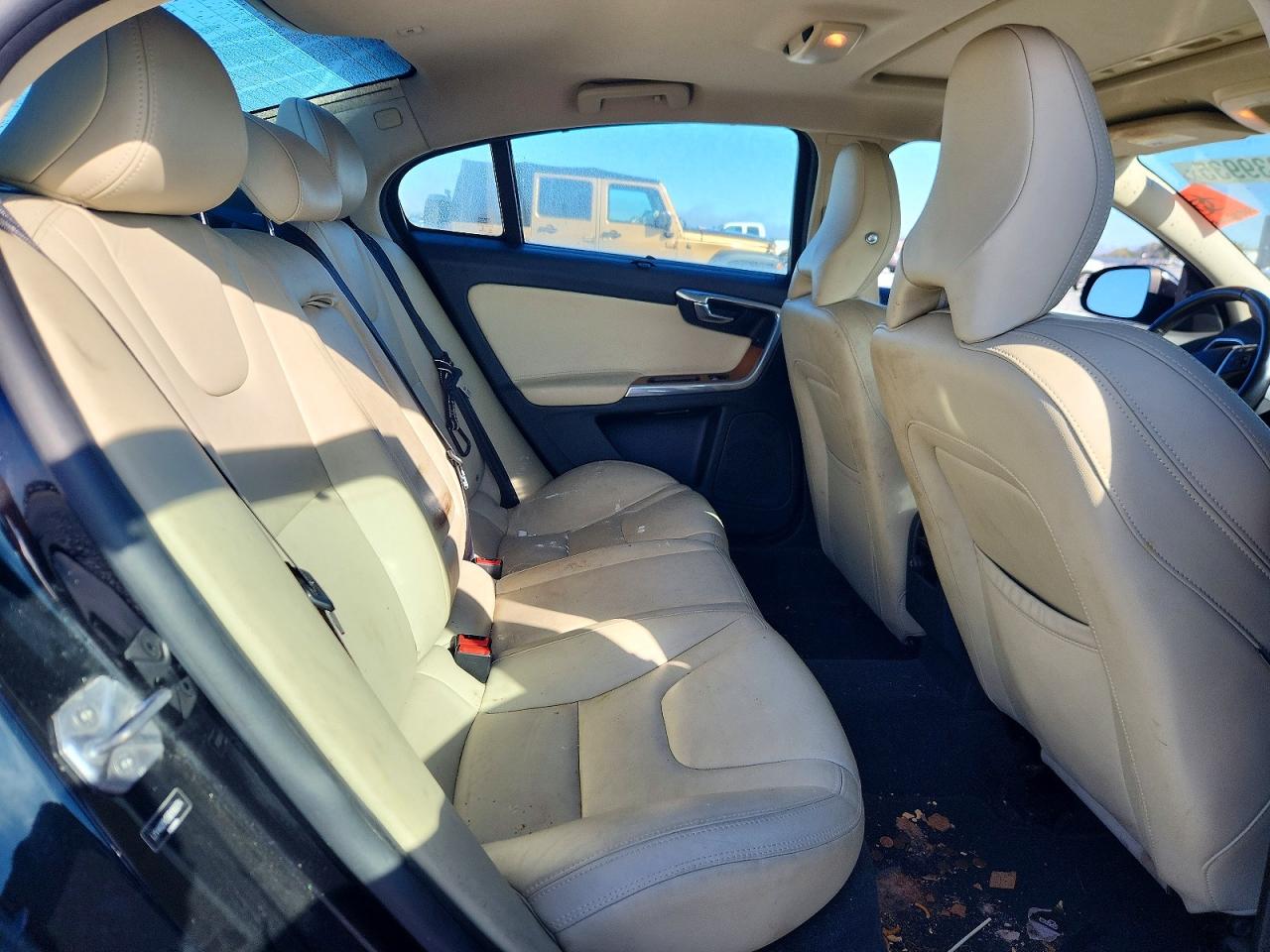 2016 VOLVO S60 PREMIER photo 10