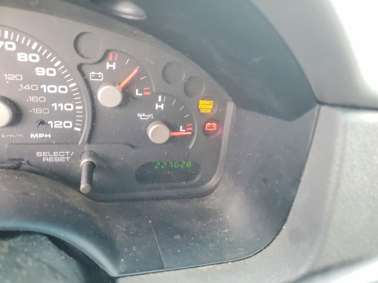 2003 FORD EXPLORER XLS photo 25