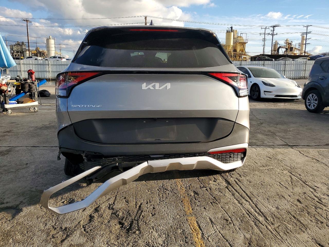 2023 KIA SPORTAGE LX photo 6