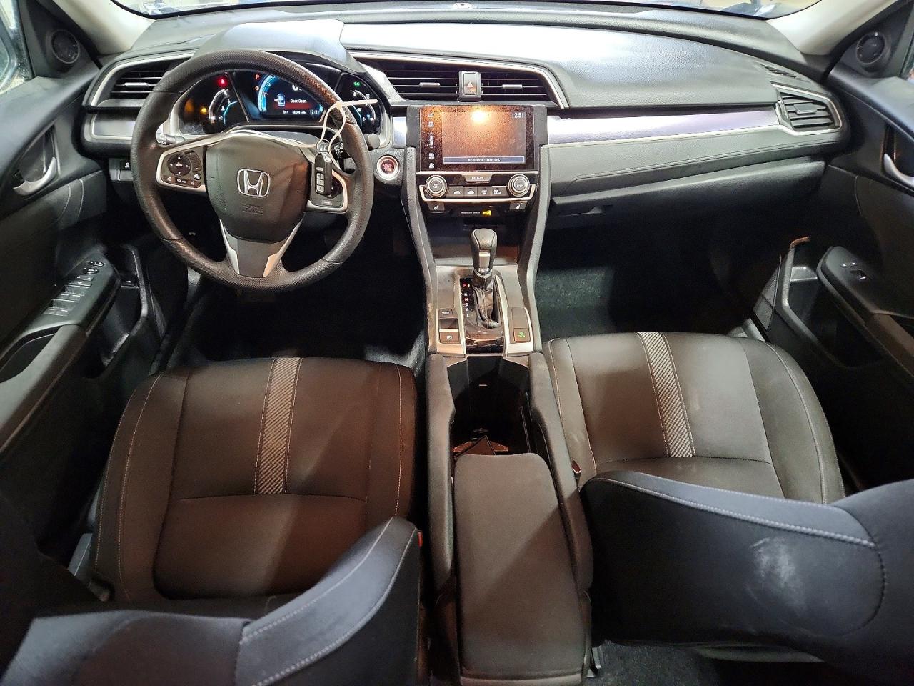 2016 HONDA CIVIC EX photo 8