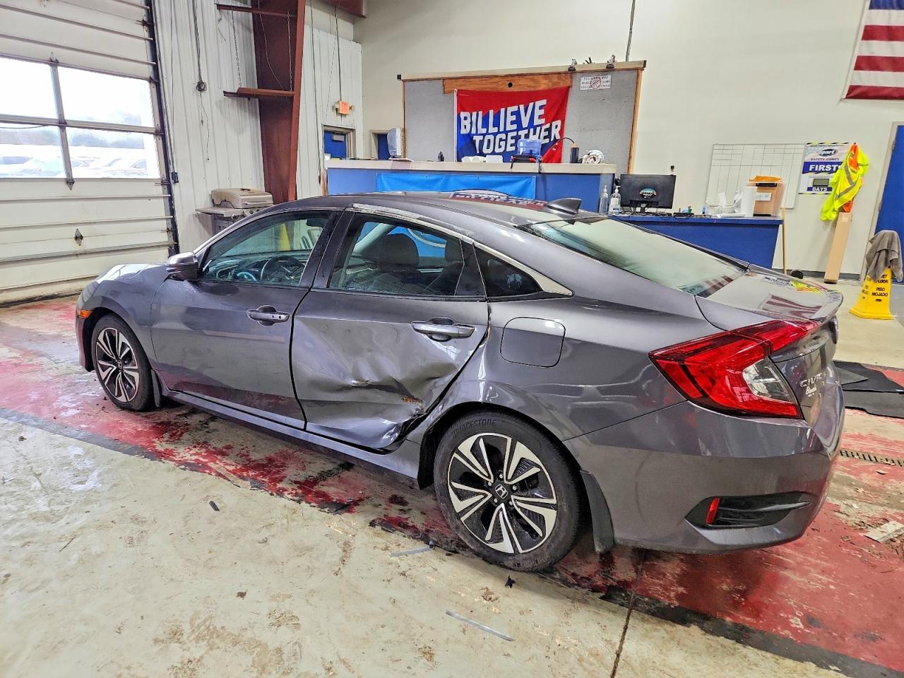 2016 HONDA CIVIC EX photo 2