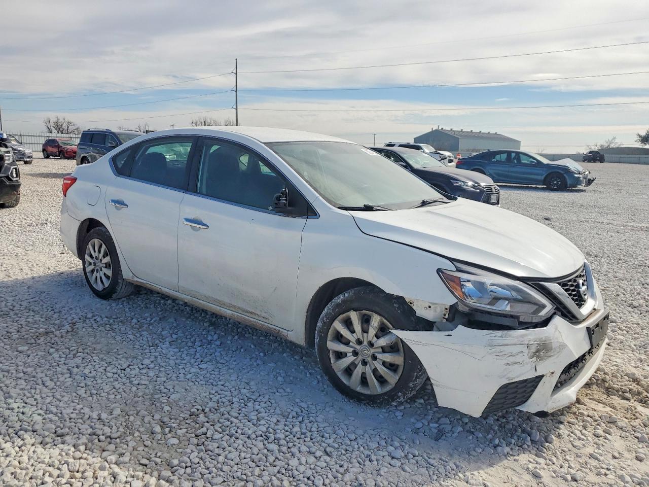 2018 NISSAN SENTRA S photo 4